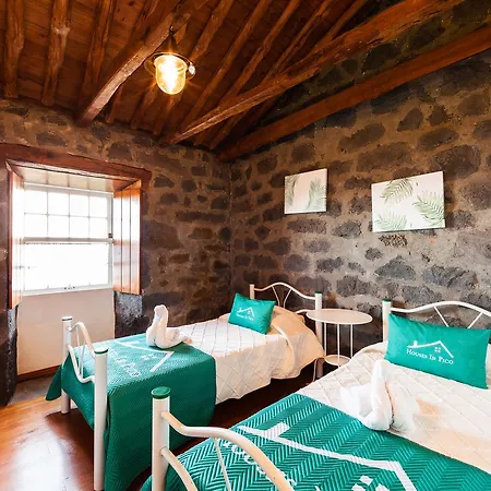 Holiday home Adega Lopes *